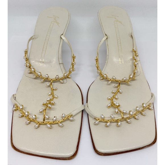 Giuseppe Zanotti Shoes - Giuseppe Zanotti Ivory Pearl Sandals Slides 6.5